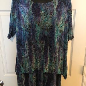 Black multicolor dress. Pull over